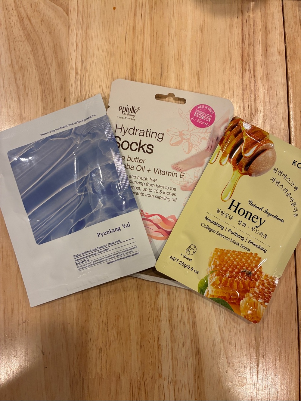 3/$10 Two korean face and one Korean foot mask bundle